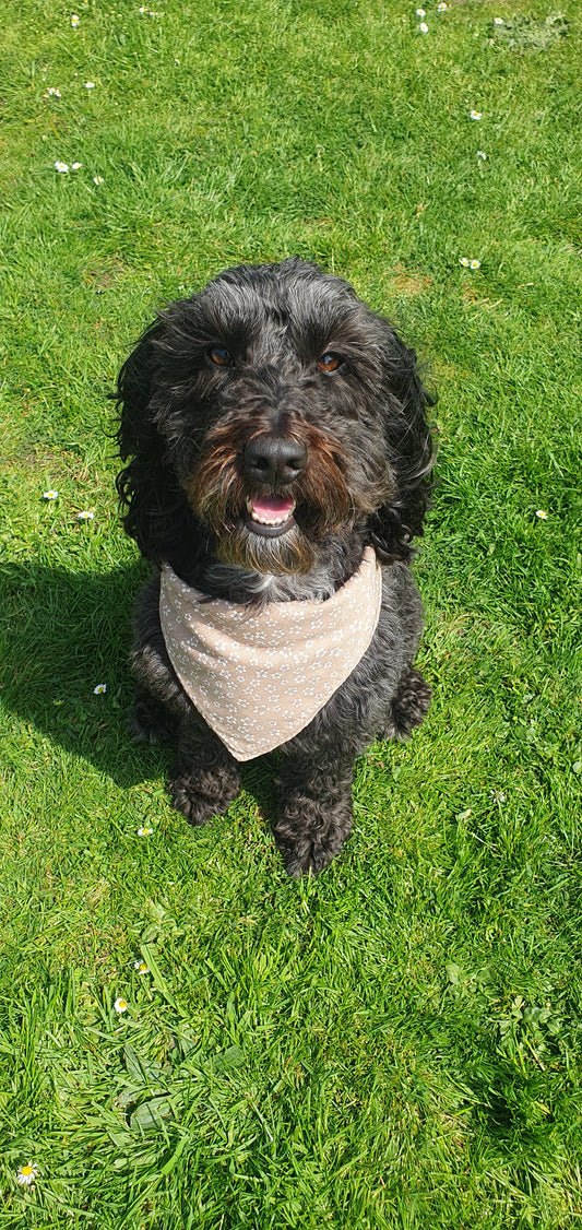 Personalised square bandana neutral flowers